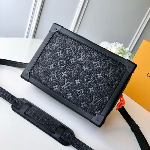 FASH LOUIS VUITTON Bags 19T1L0696