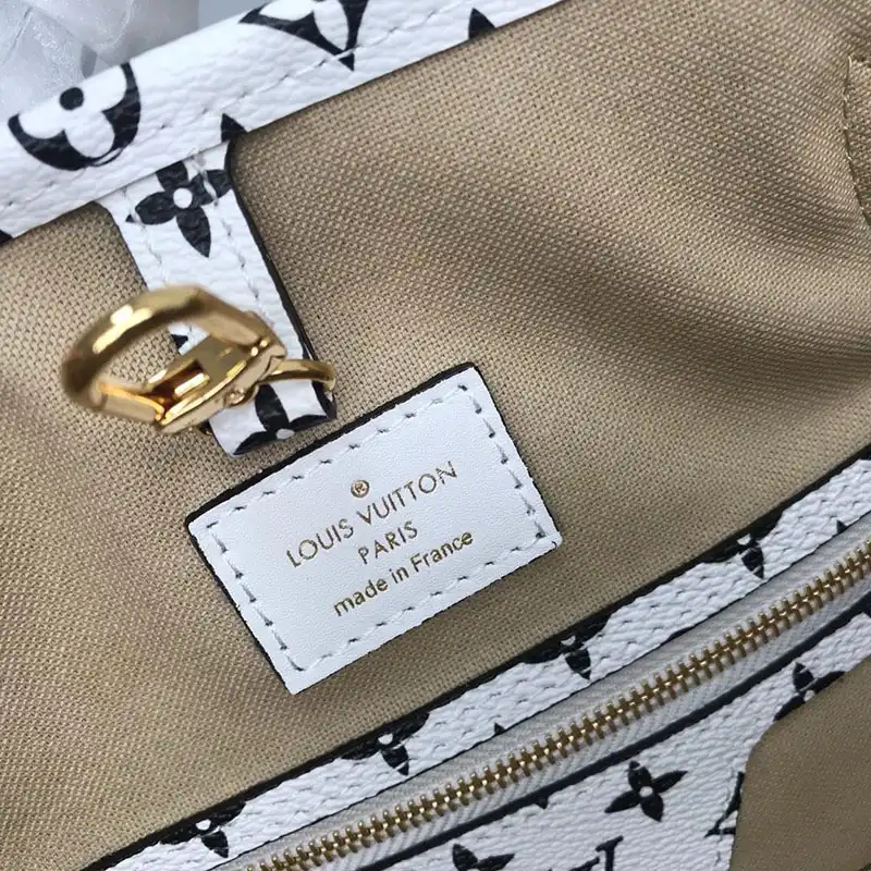 LV Bags 19T1L0709