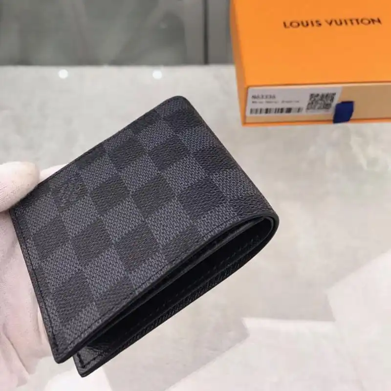 LV Bags 19T1L0714