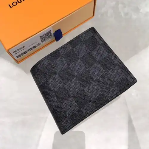 LV Bags 19T1L0714