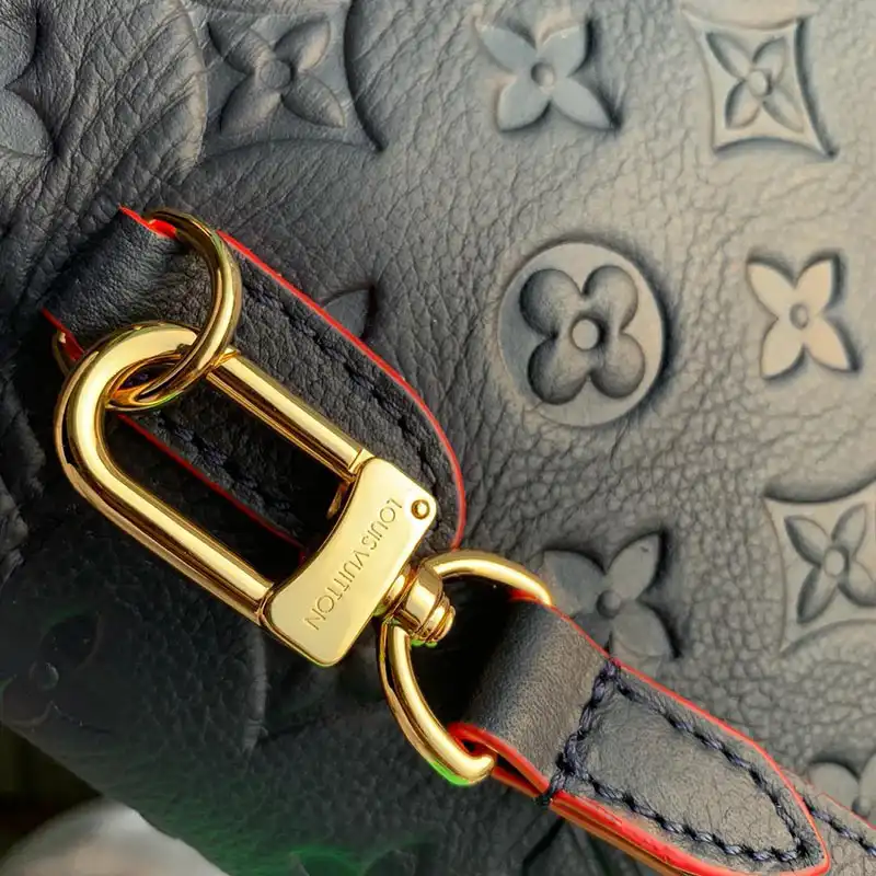 LV Bags 19T1L0720