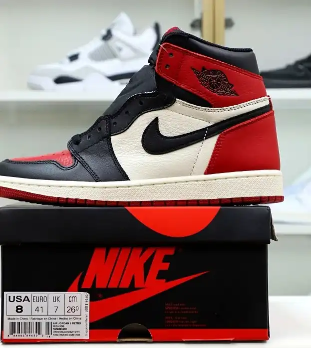 AIR JORDAN 1 RETRO HIGH OG 'BRED TOE'