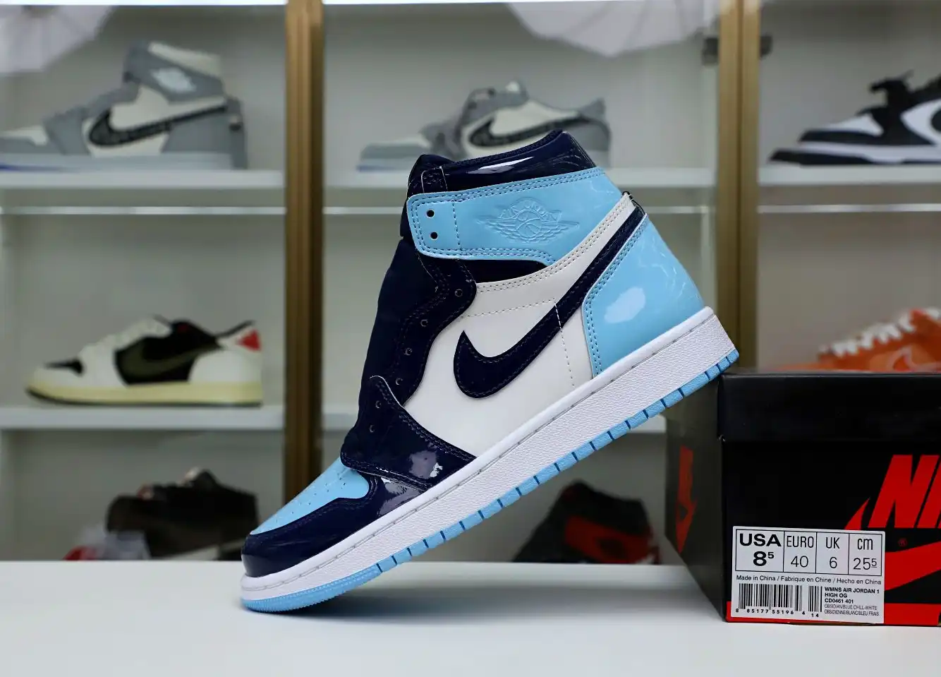 WMNS AIR JORDAN 1 RETRO HIGH OG 'BLUE CHILL'