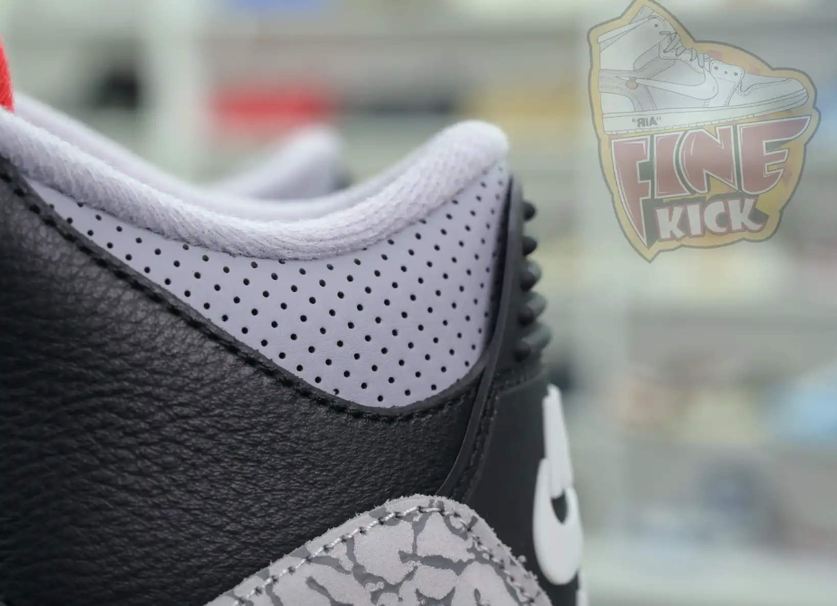 Air Jordan 3“Black Cement Reimagined”