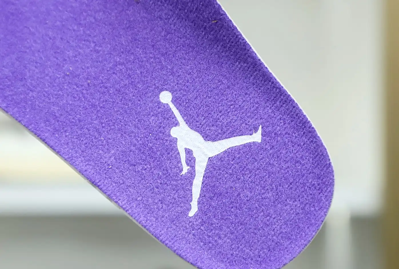AIR JORDAN 4 PURPLE METALLIC