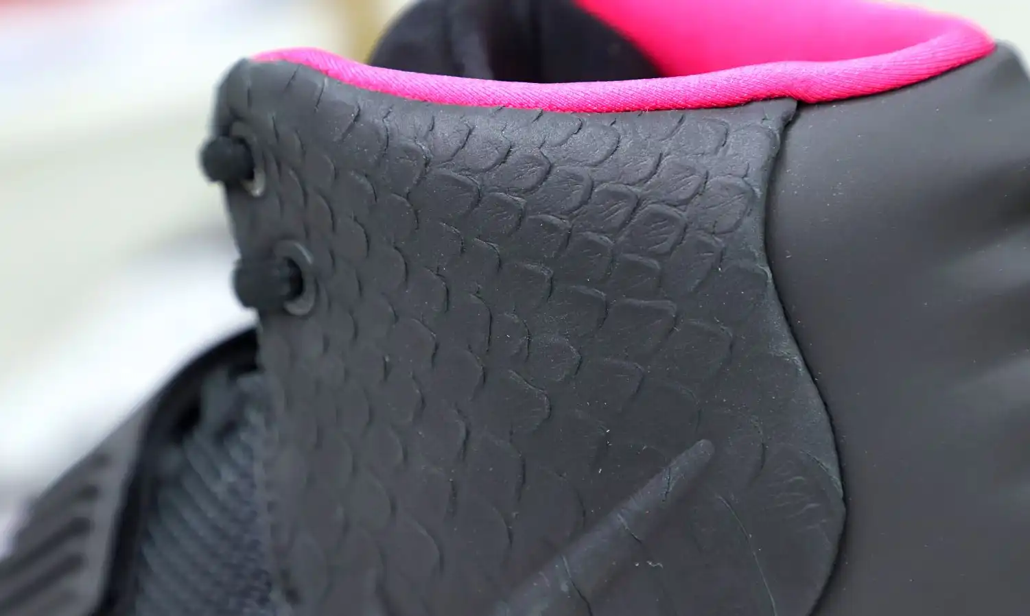 hype Nike Air Yeezy 2 solar red