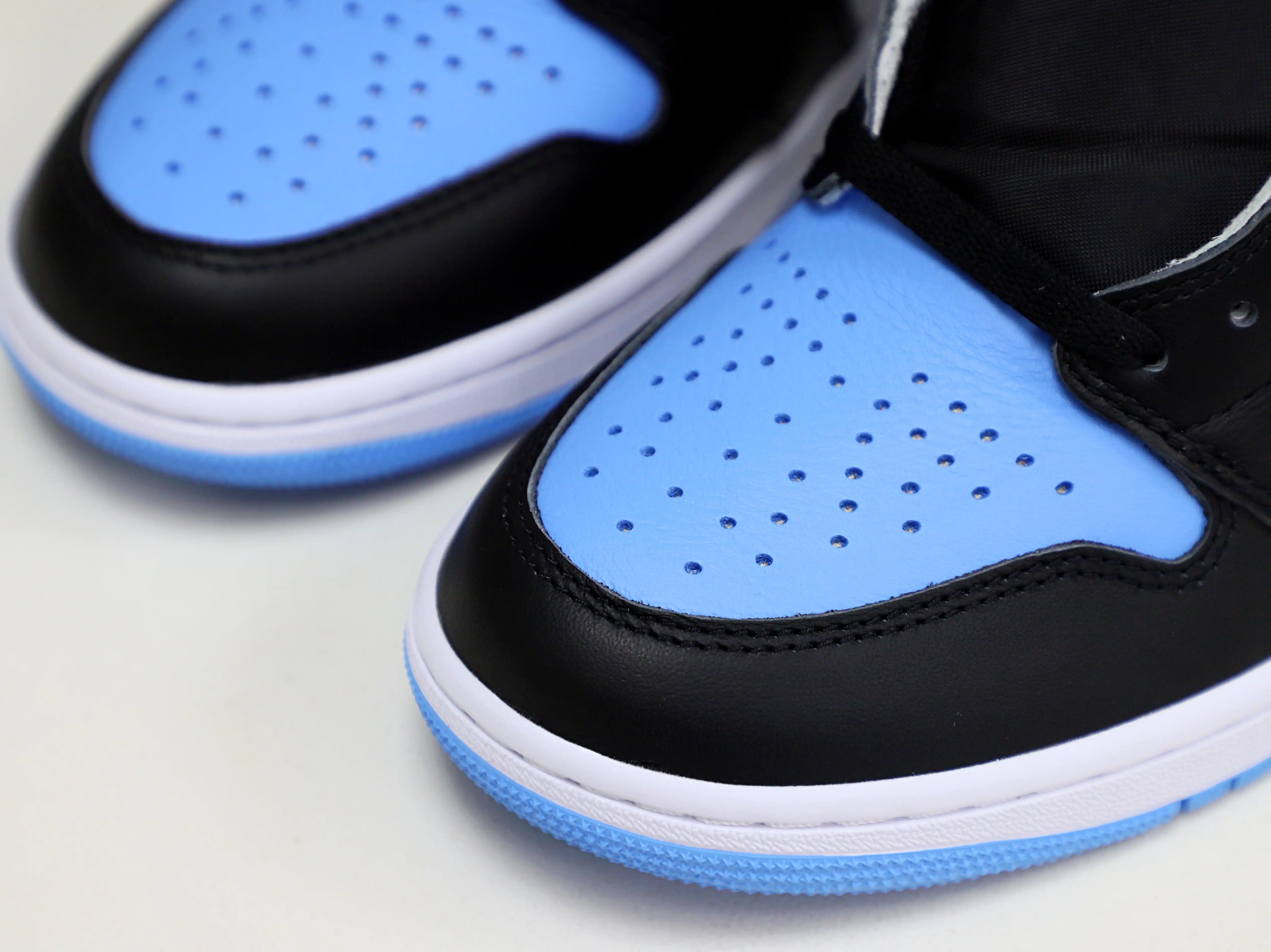 Jordan Air Jordan 1 High OG“University Blue