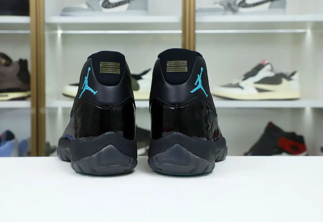 AIR JORDAN 11 RETRO GAMMA BLUE