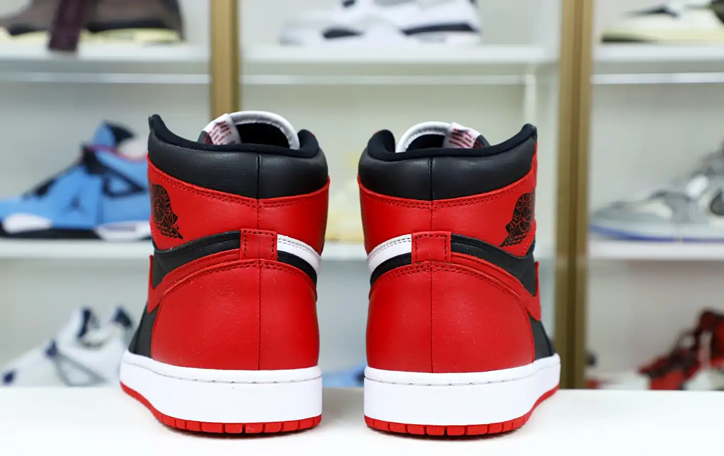 AIR JORDAN 1 RETRO HIGH OG NRG 'HOMAGE TO HOME' CHICAGO EXCLUSIVE