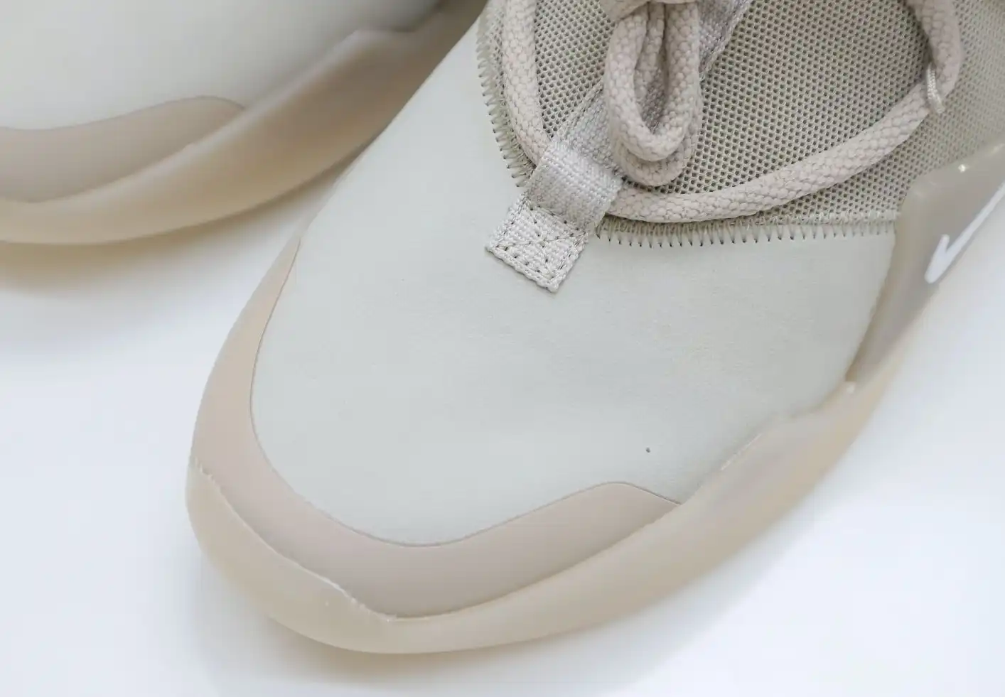 hype Nike Air Fear of God 1  oatmeal fog