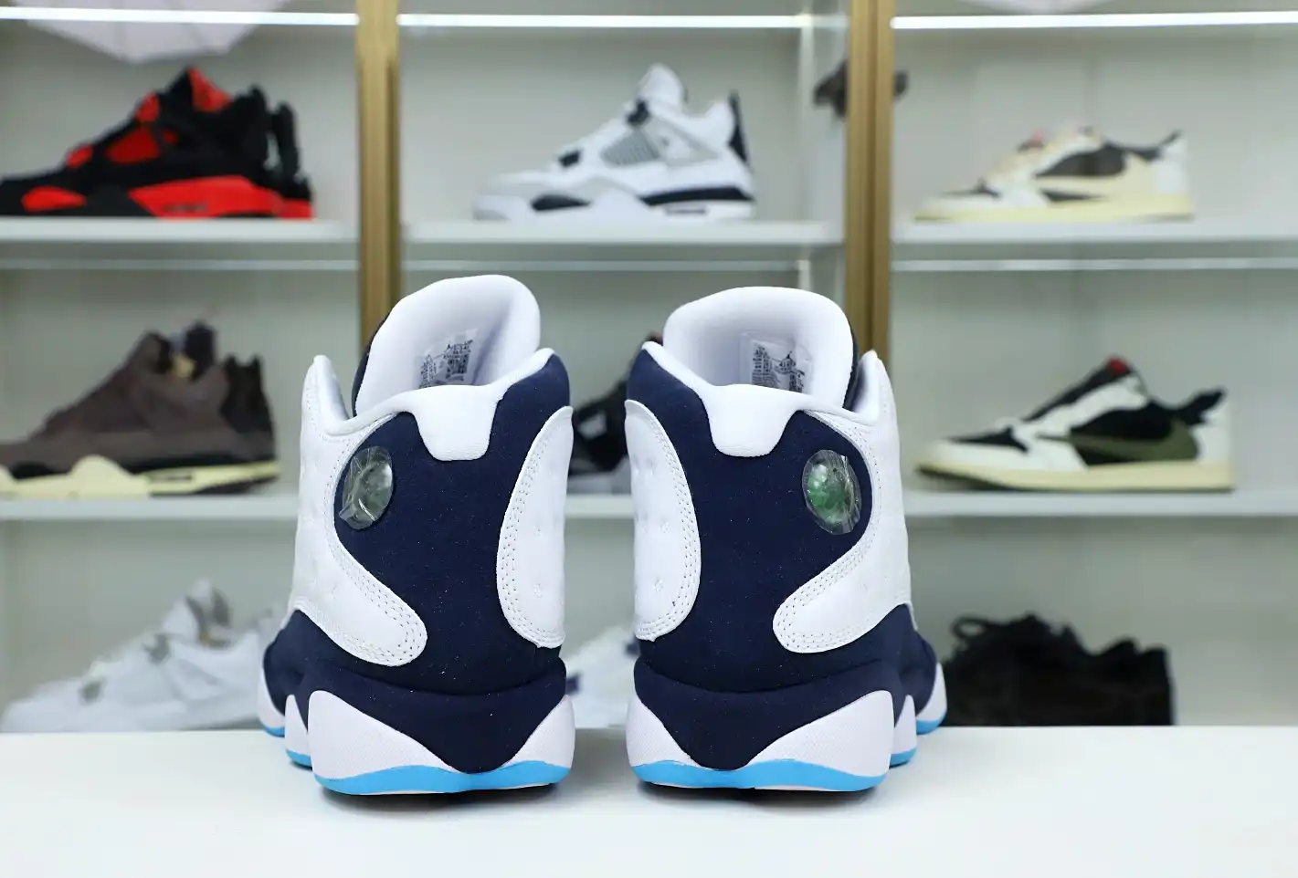 AIR JORDAN 13 RETRO WHITE OBSIDIAN POWDER BLUE 414571-144