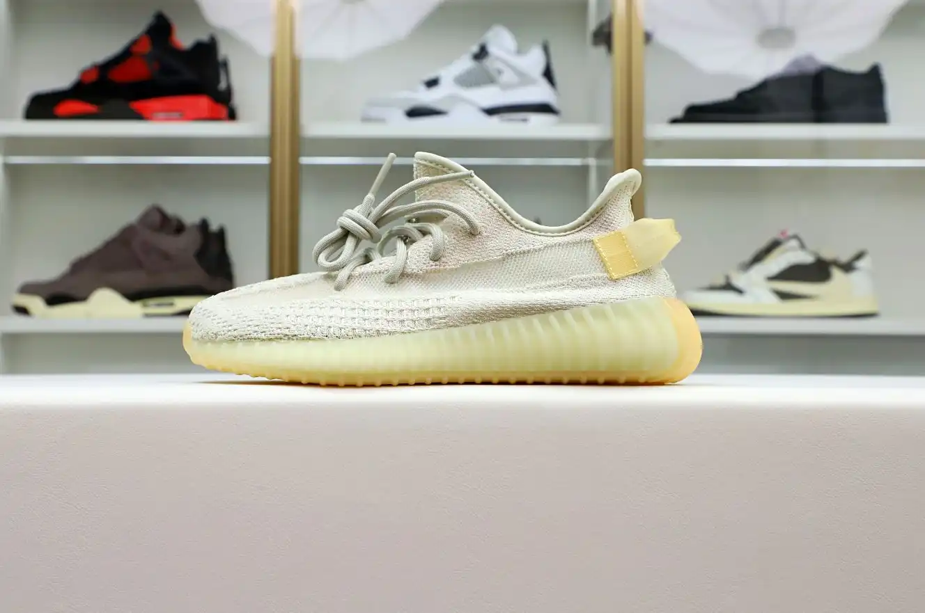 hype YEEZY BOOST 350 V2 'NATURAL'