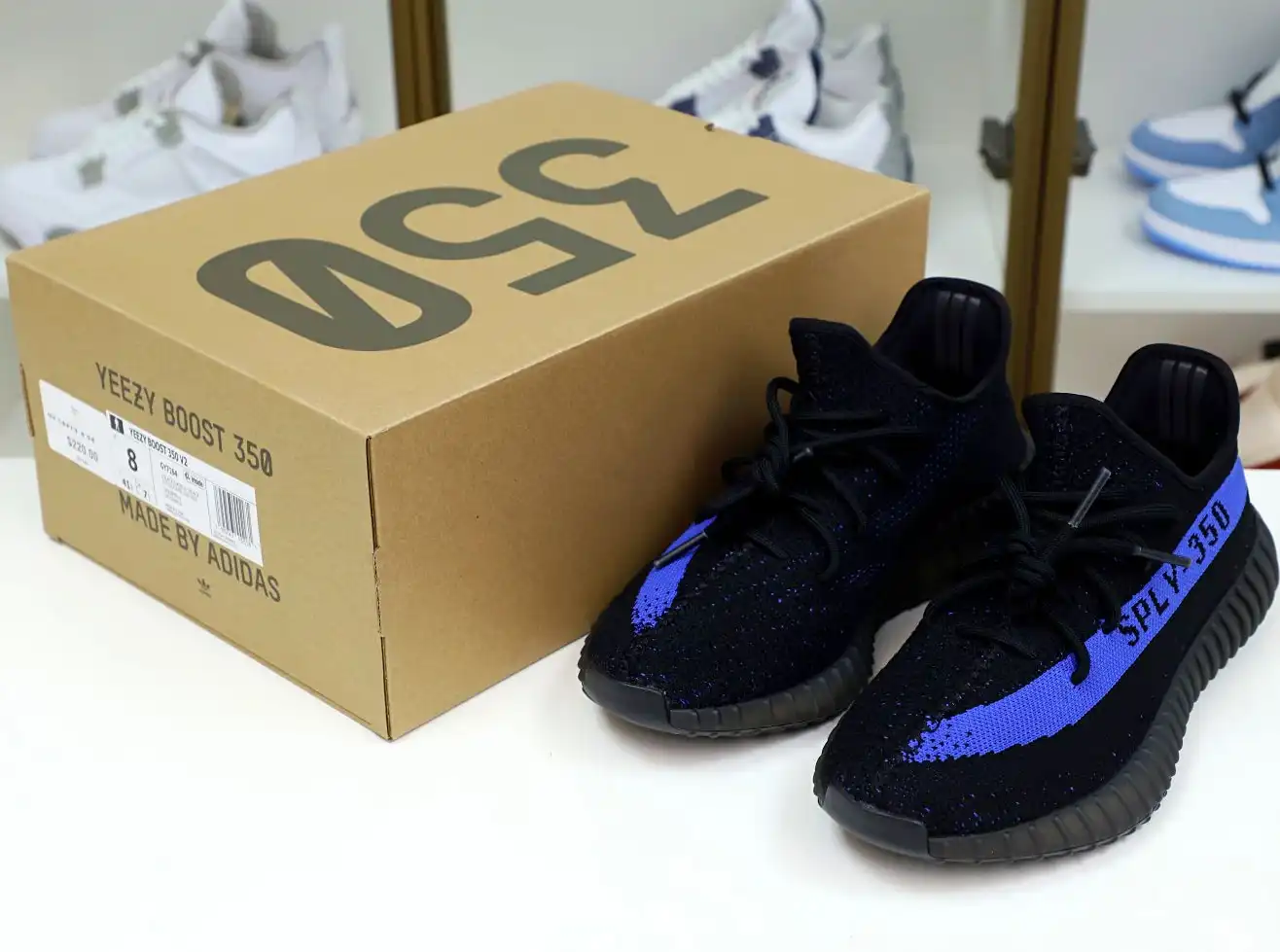 hype YEEZY BOOST 350 V2 'DAZZLING BLUE'