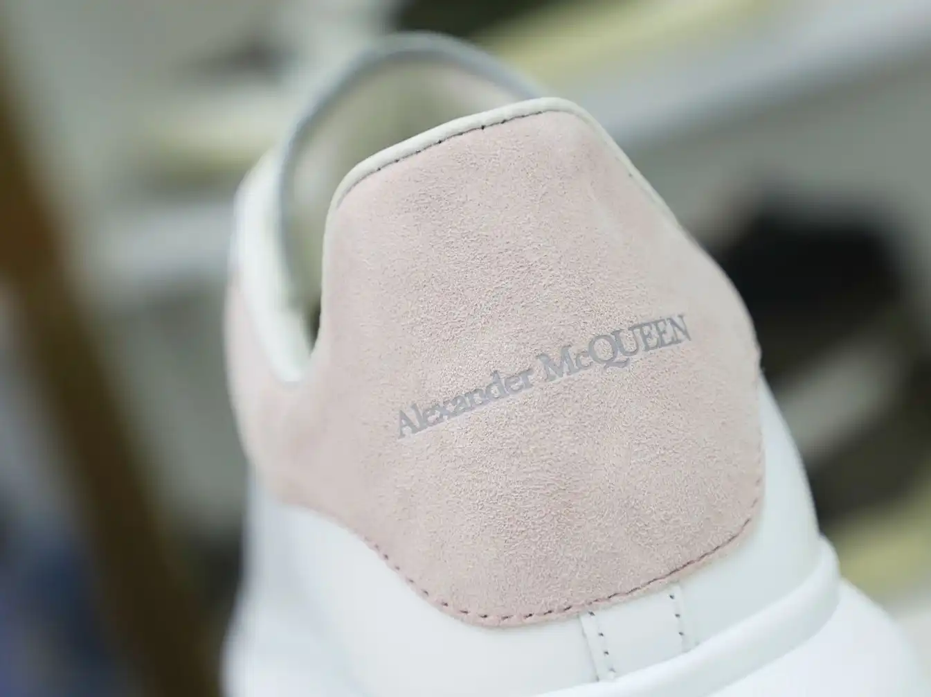 hype ALXNDER MC MCQUEEN PARIS PINK SUEDE HEEL