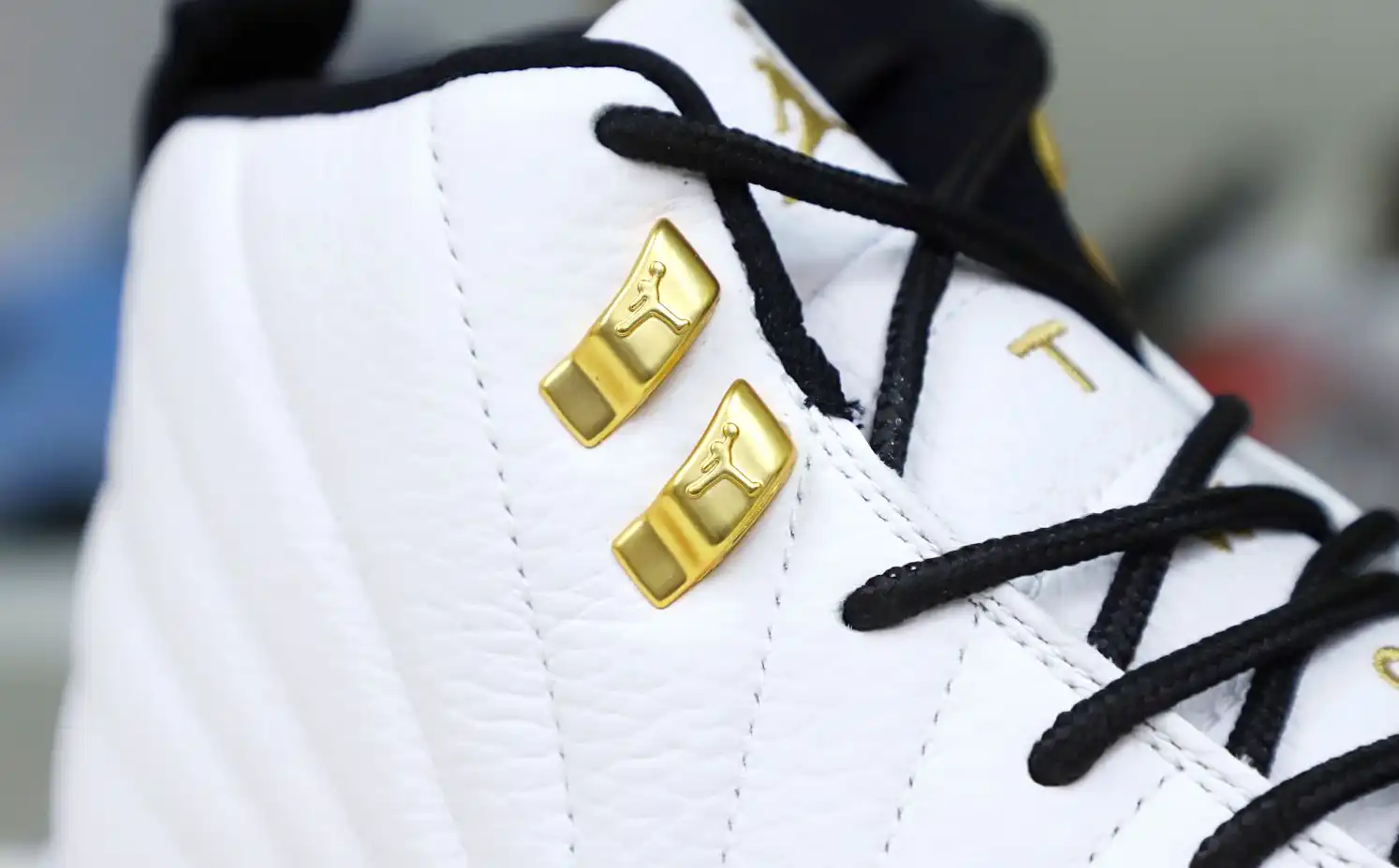 AIR JORDAN 12 RETRO 'ROYALTY'