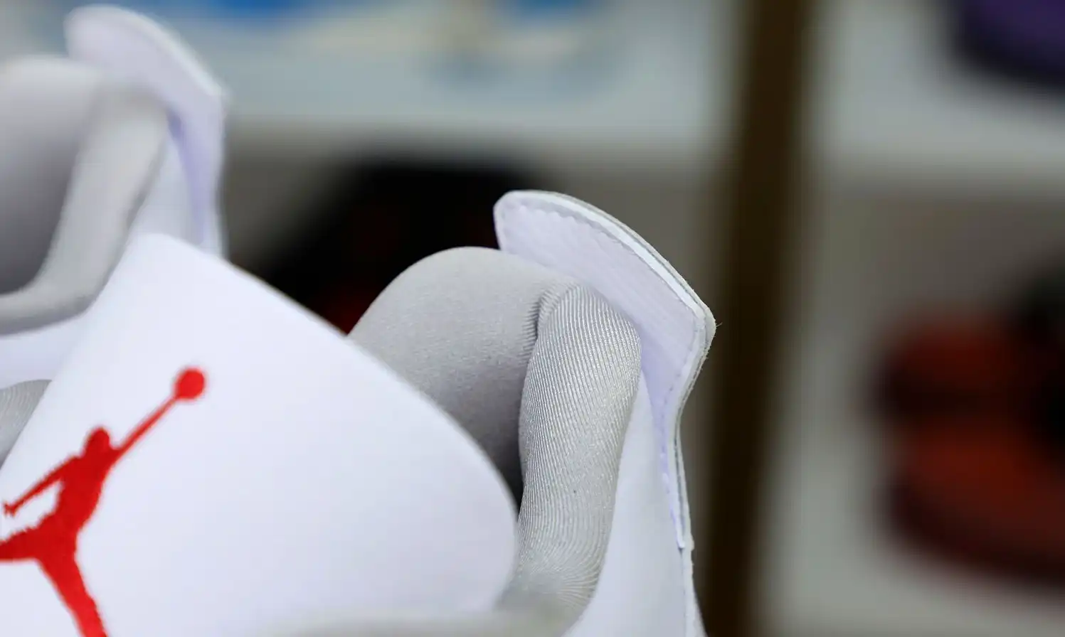 AIR JORDAN 4 RETRO 'WHITE OREO'