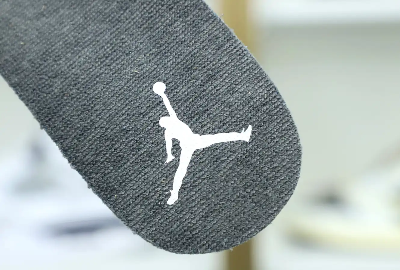 AIR JORDAN 4 RETRO 'COOL GREY' 2019