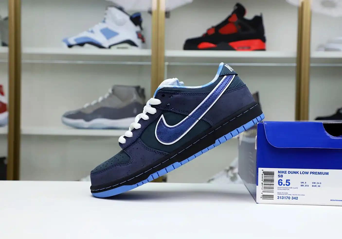 hype Concepts x Dunk Low Blue Lobster