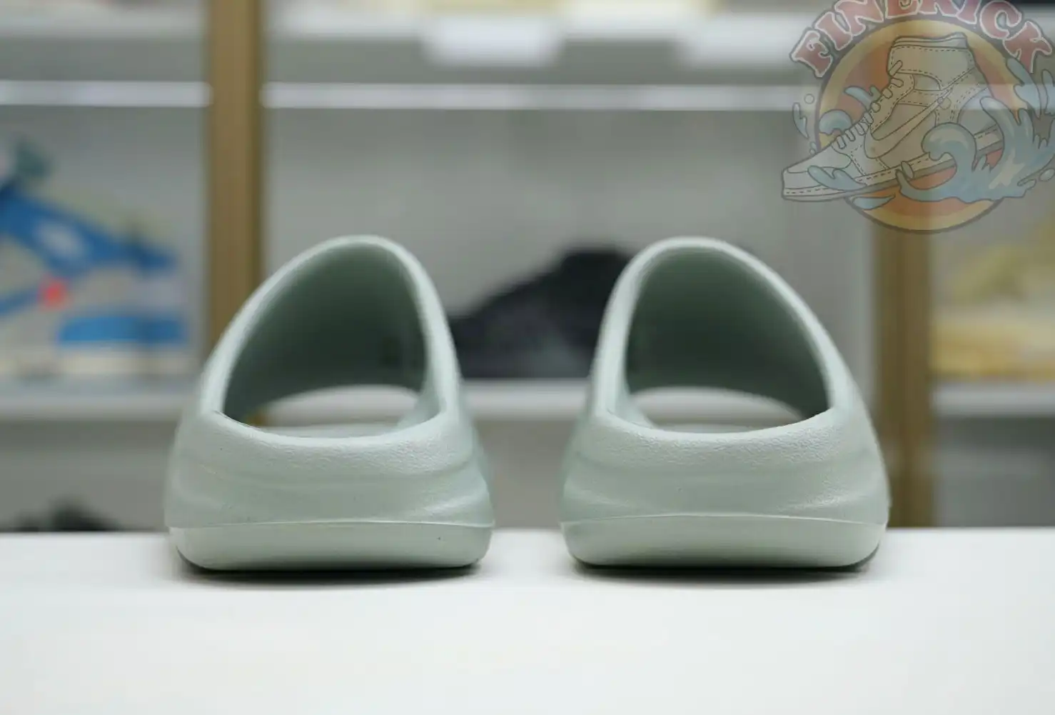 hype adidas originals Yeezy Slide Salt