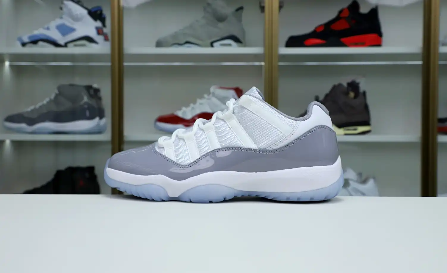 Air Jordan 11 Retro Low 