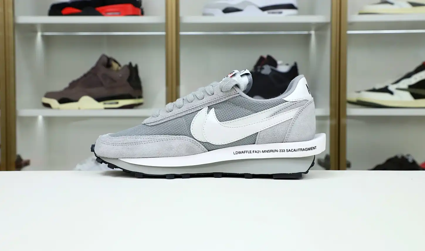 hype FRAGMENT DESIGN X SACAI X LDV WAFFLE 'LIGHT SMOKE GREY'