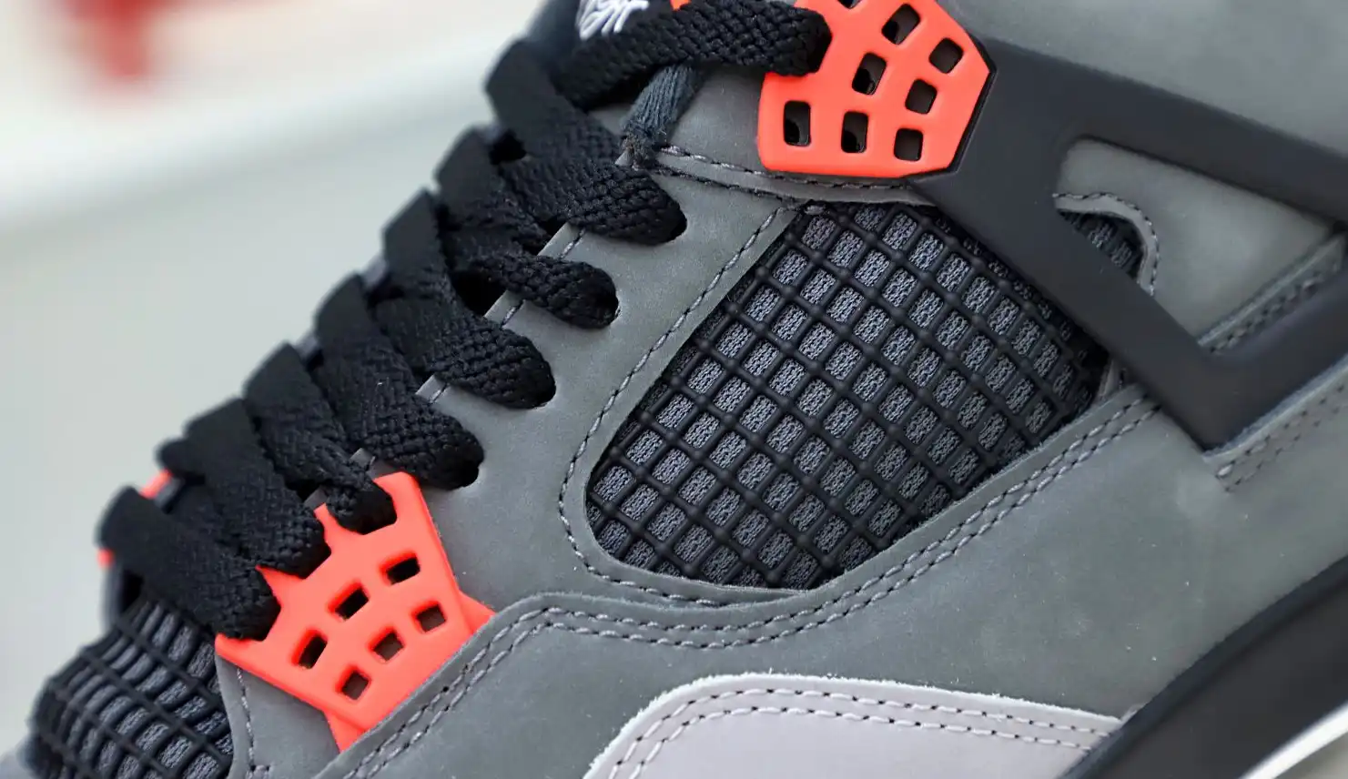 AIR JORDAN 4 INFRARED