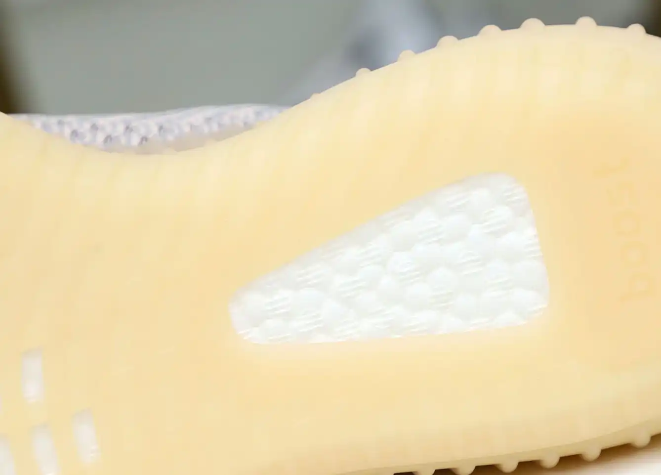 hype YEEZY BOOST 350 V2 'SYNTH NON-REFLECTIVE'