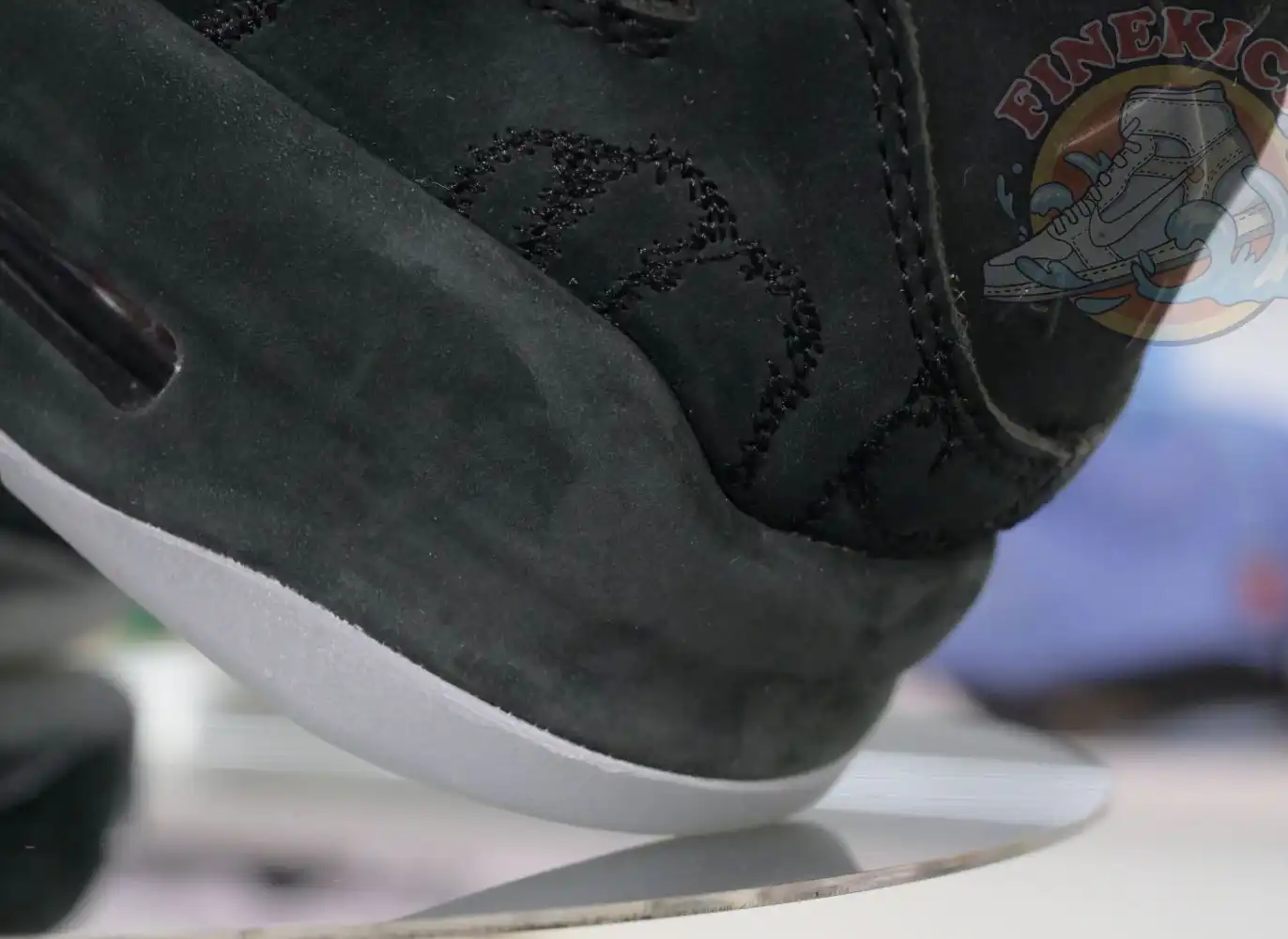 Jordan Air Jordan 4 kaws black