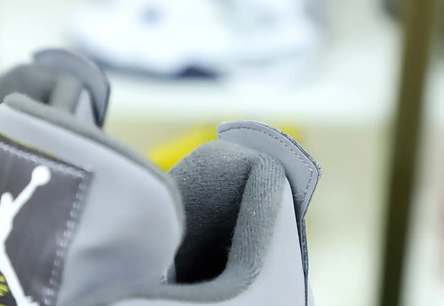 AIR JORDAN 4 RETRO 'COOL GREY' 2019