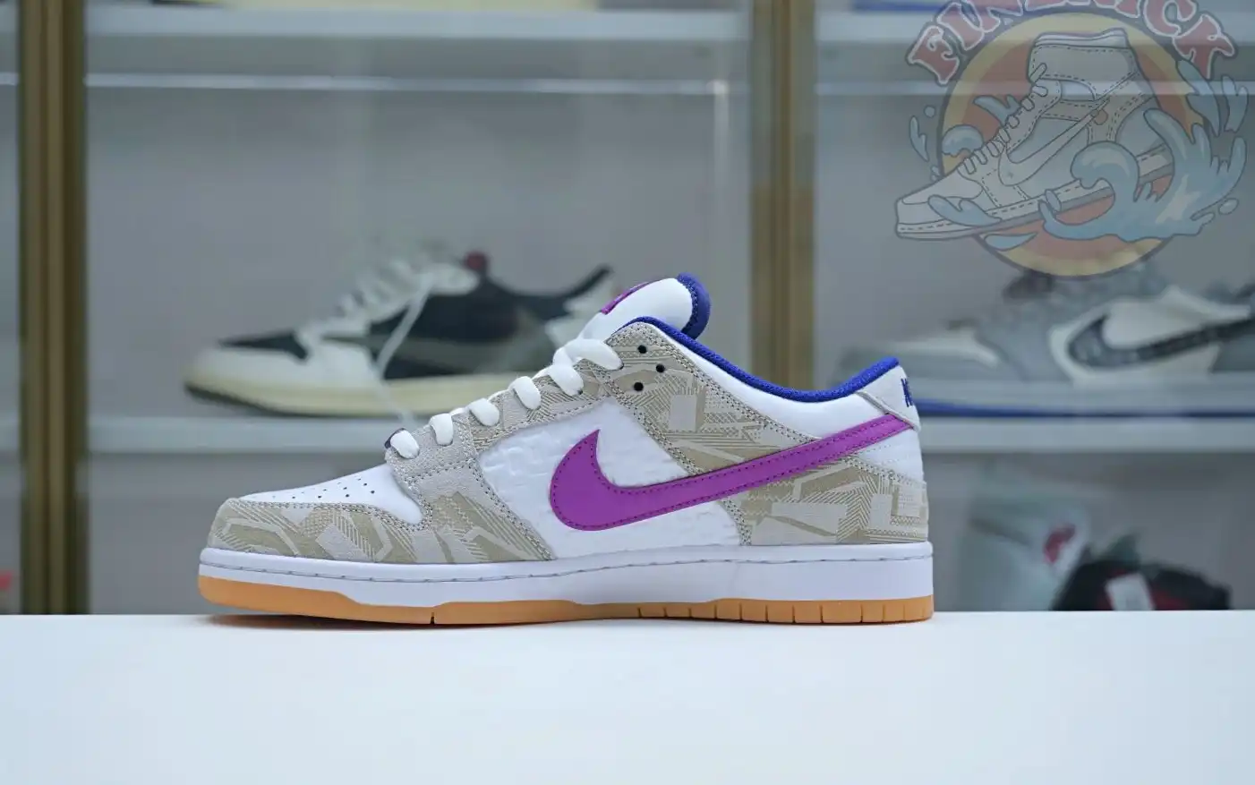 hype Rayssa Leal x Nike SB Dunk Low