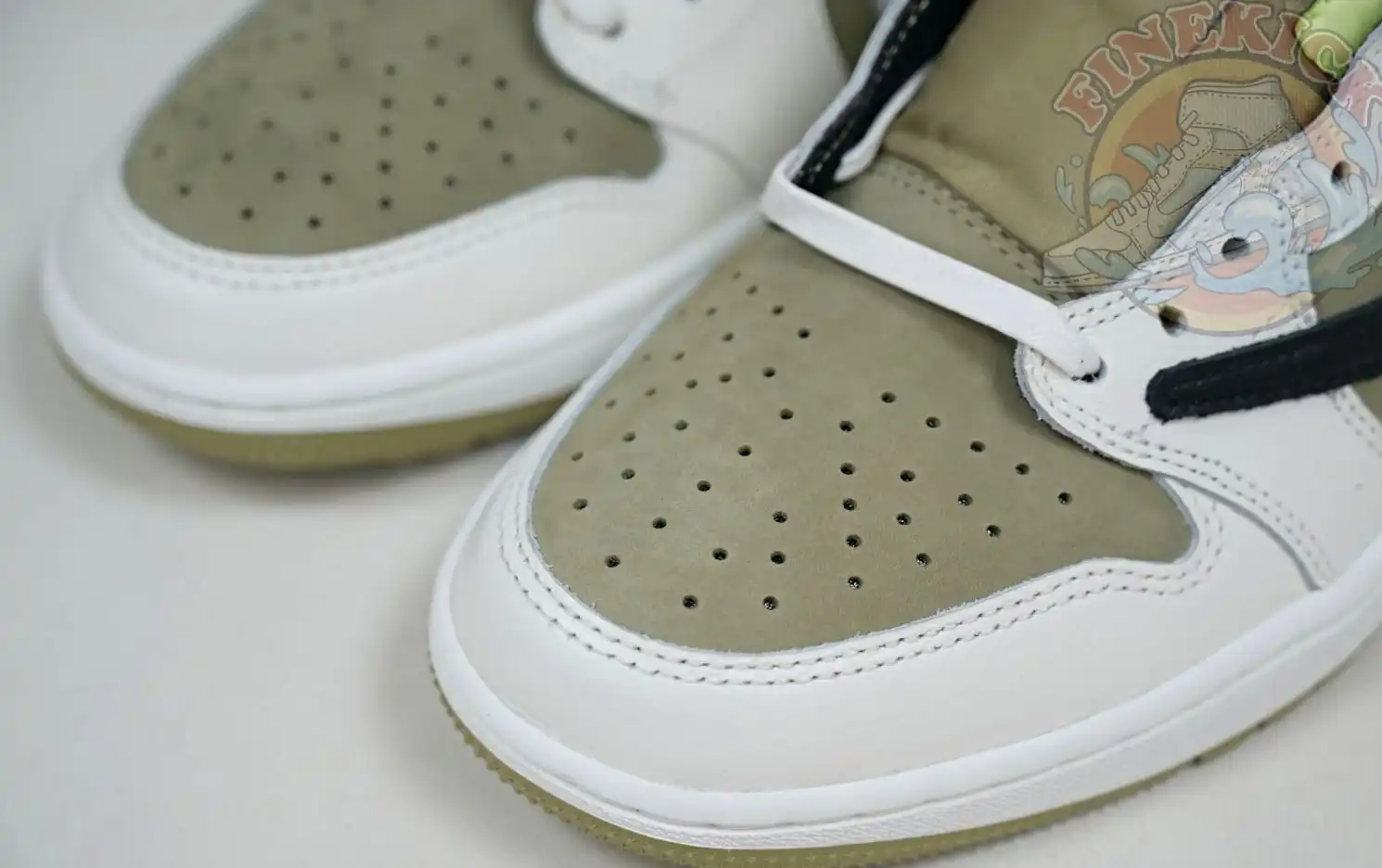 Travis Scott x Air Jordan 1  Low Golf 6.0