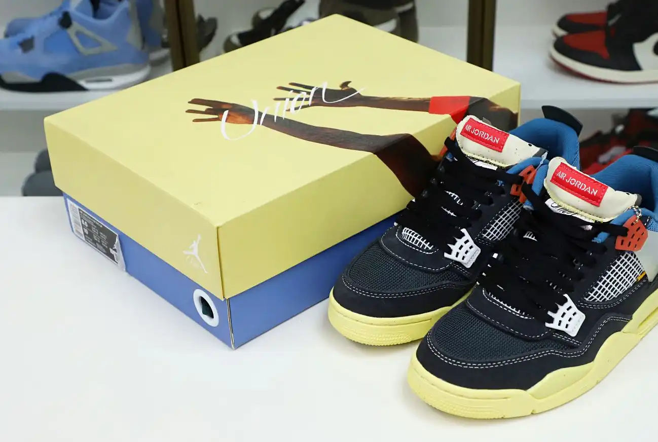 UNION LA X AIR JORDAN 4 RETRO 'OFF NOIR'