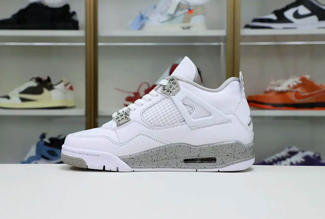 AIR JORDAN 4 RETRO 'WHITE OREO'