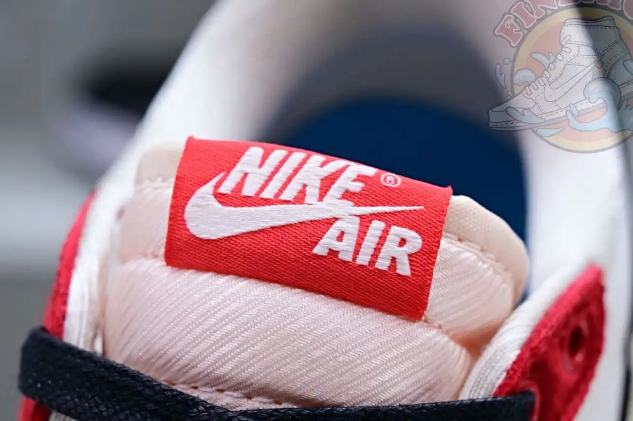 Trophy Room x Jordan Air Jordan 1 Low OG “Away”