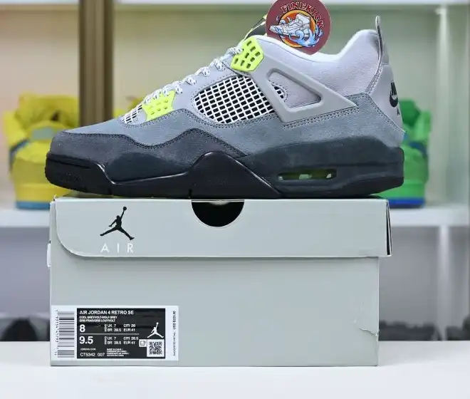 Jordan Air Jordan 4 retro se'95neon