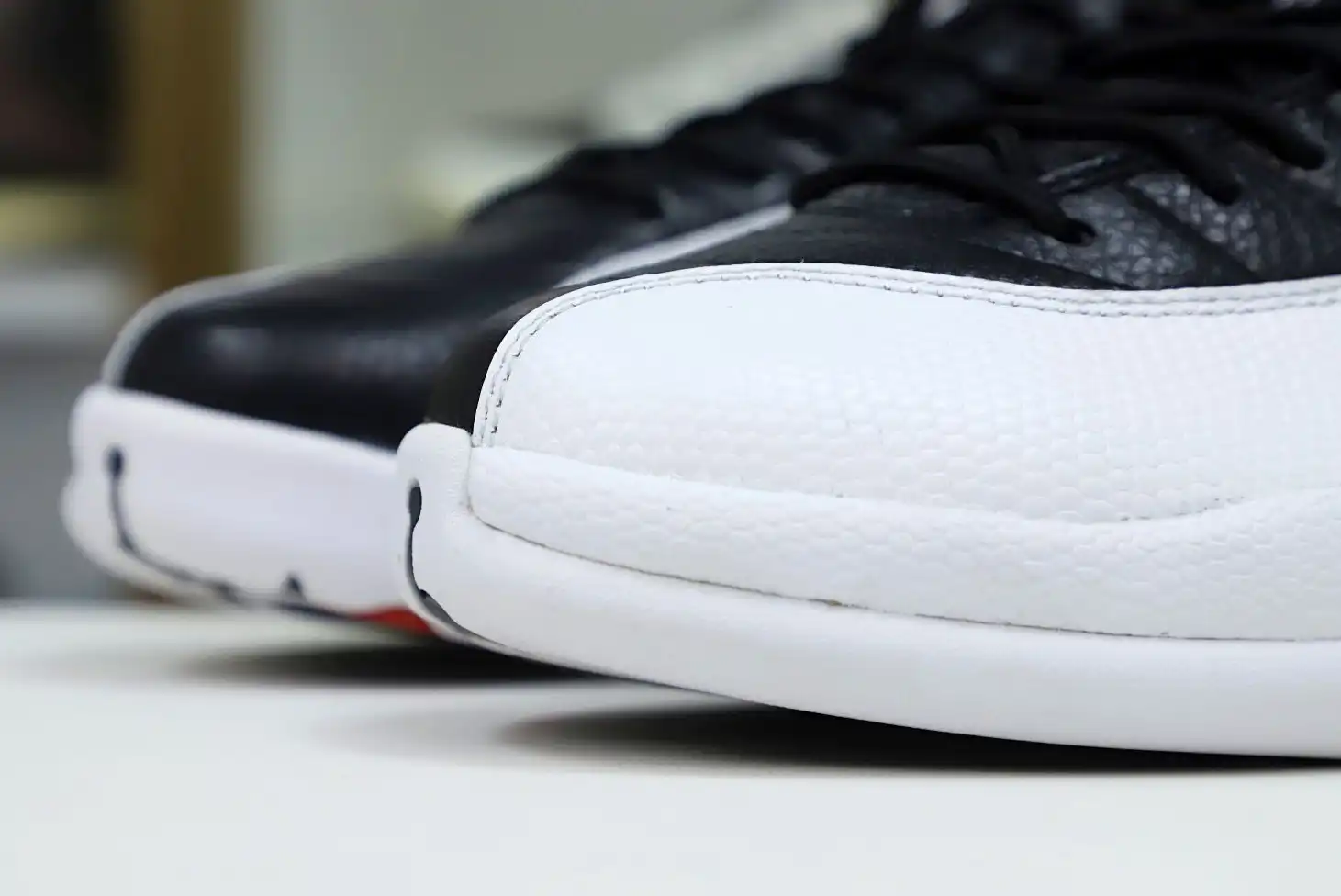 AIR JORDAN 12 RETRO PLAYOFFS 2022