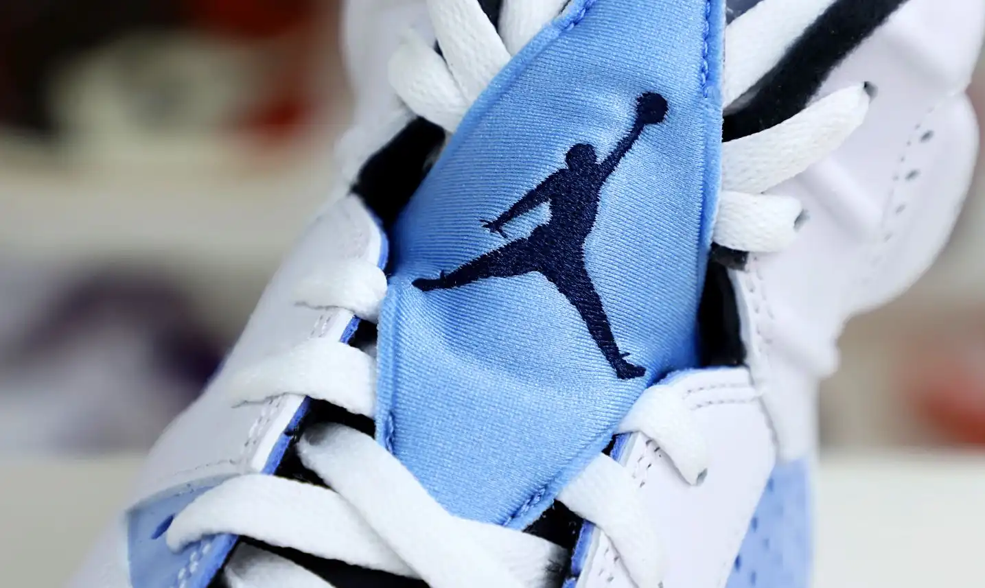 AIR JORDAN 6 RETRO 'UNC HOME'