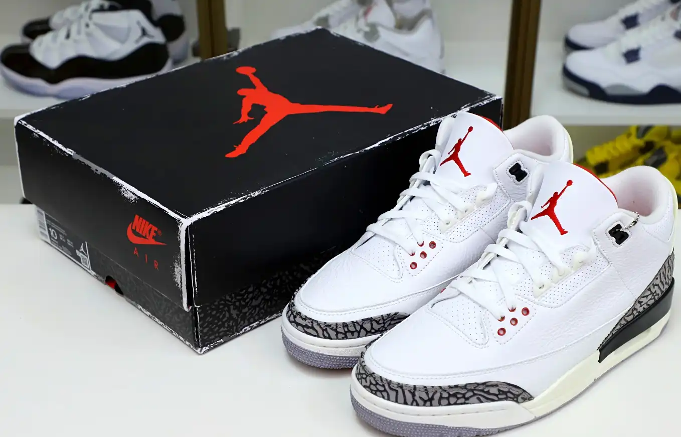 AIR JORDAN 3 