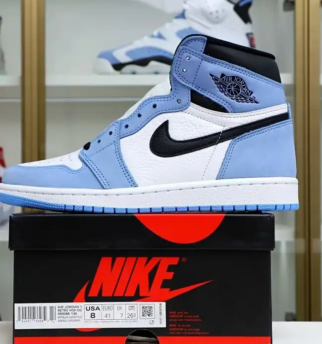 AIR JORDAN 1 RETRO HIGH OG 'UNIVERSITY