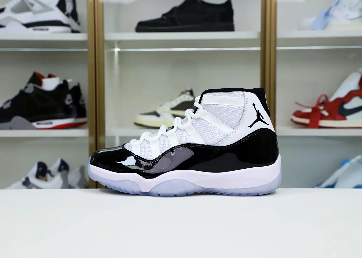 AIR JORDAN 11 RETRO 'CONCORD' 2018