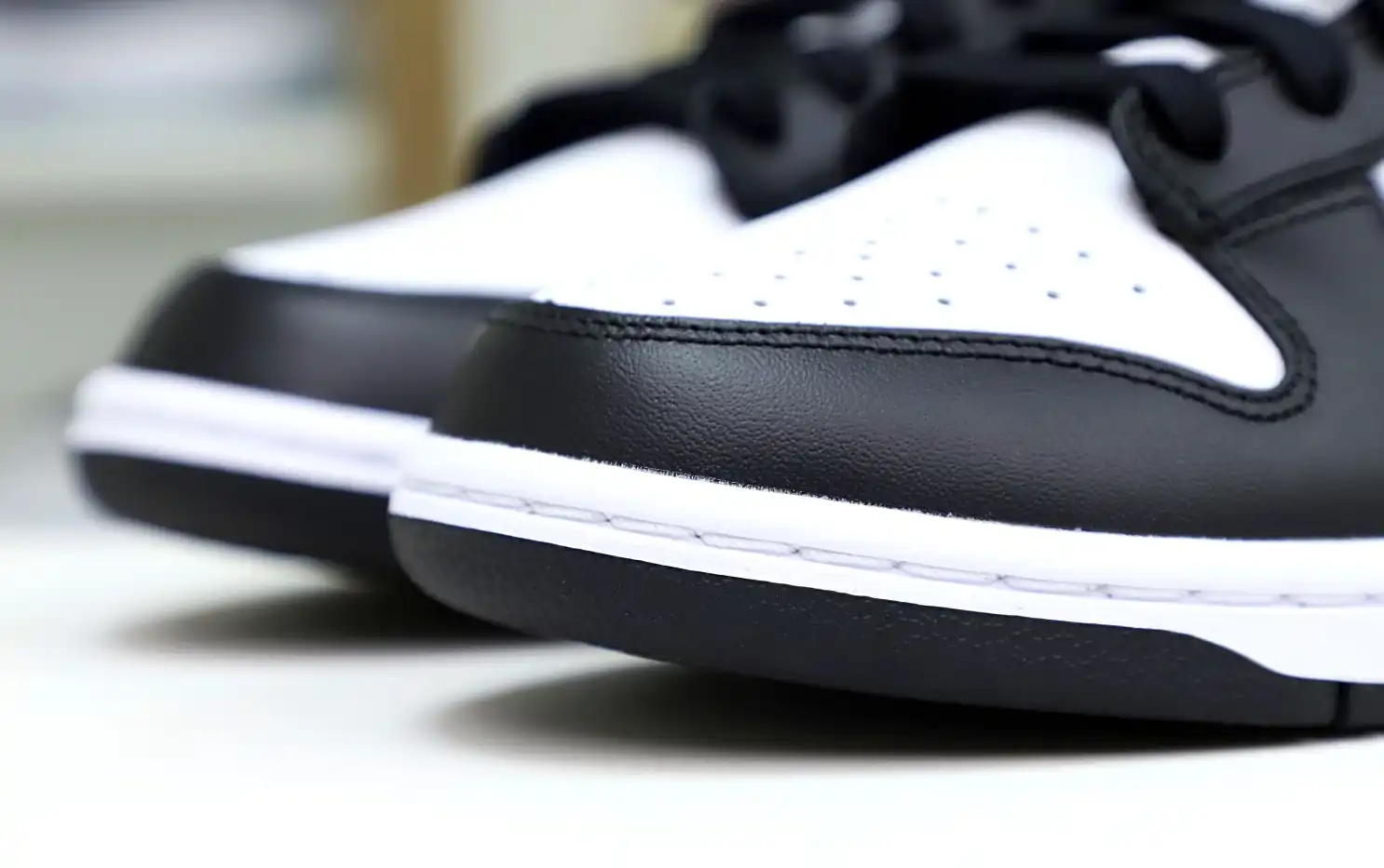 hype DUNK LOW PANDA 'BLACK WHITE'