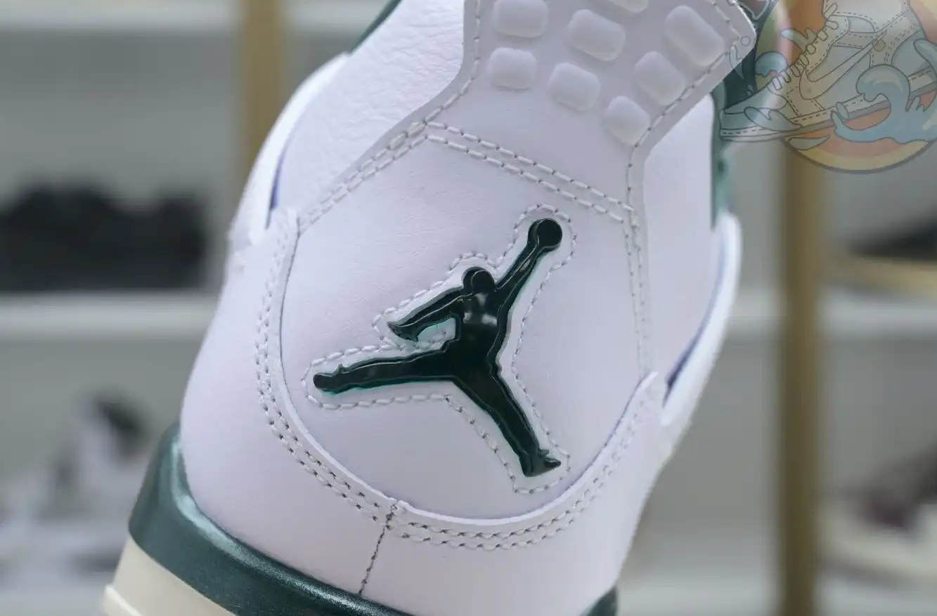 Air Jordan 4 Oxidized Green