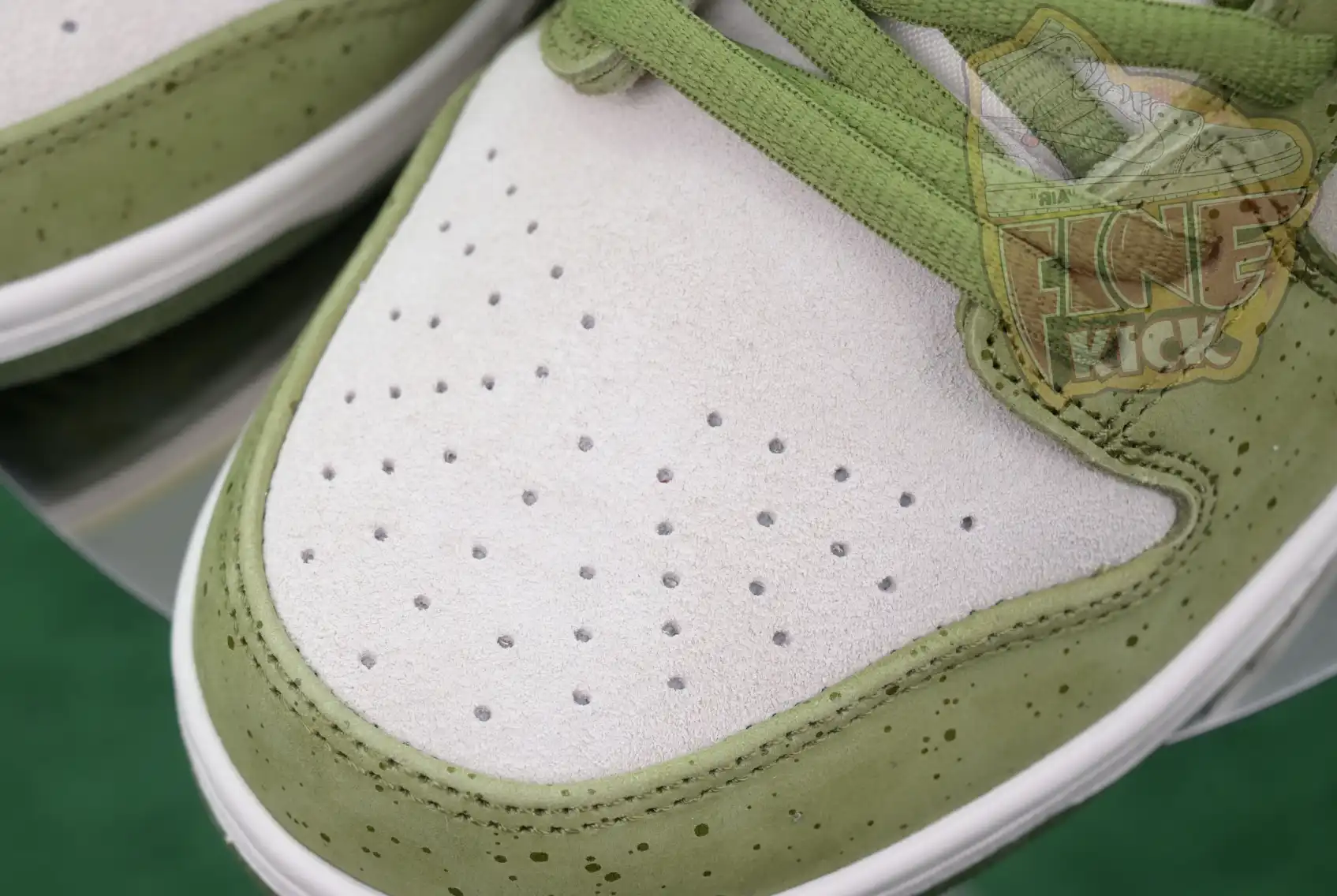 hype Yuto Horigome x Nike Dunk SB Asparagus