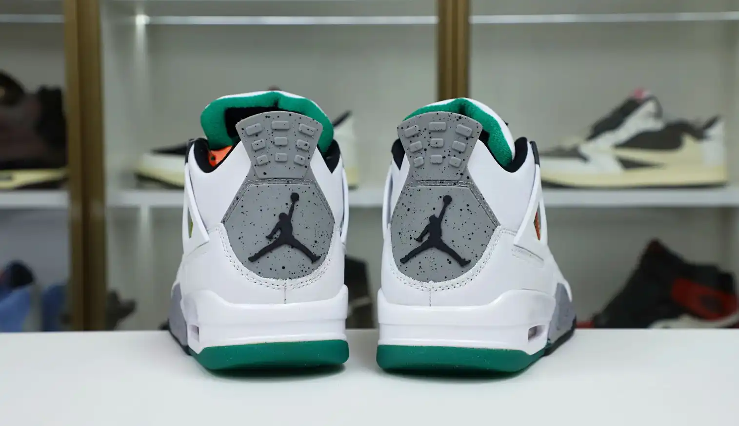WMNS AIR JORDAN 4 RETRO 'RAST