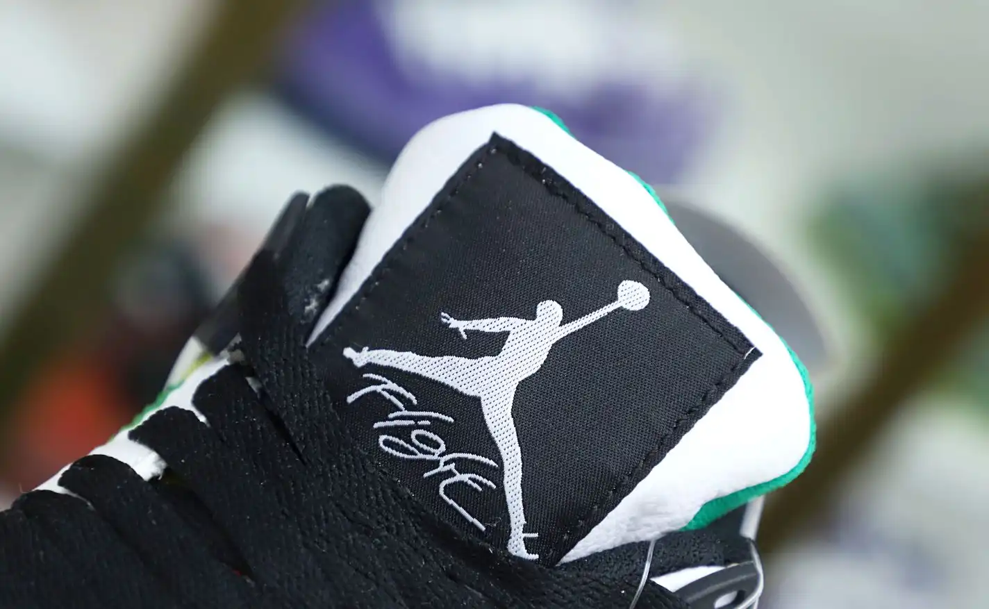 WMNS AIR JORDAN 4 RETRO 'RAST
