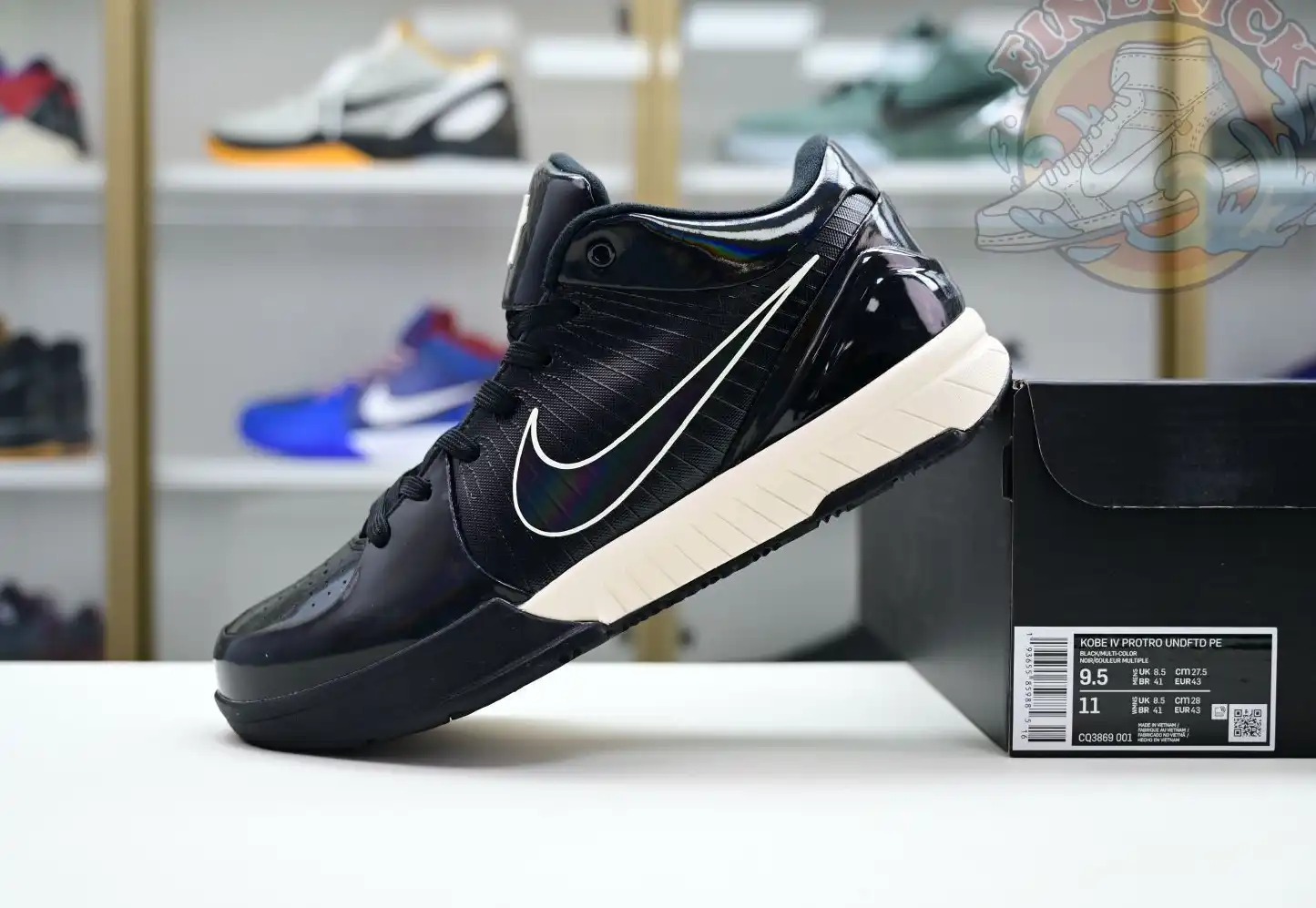 hype UNDEFEATED x Nike Zoom Kobe 4 Protro