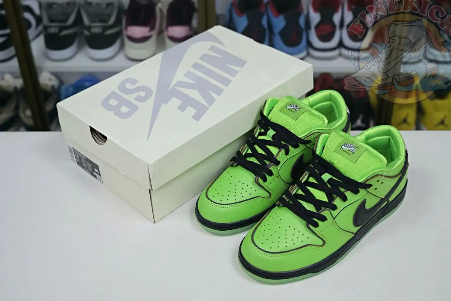 hype The Powerpuff Girls x Nike Dunk SB Low