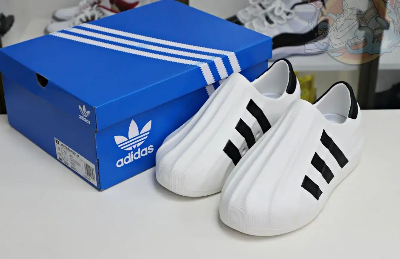 hype Adidas originals  Superstar