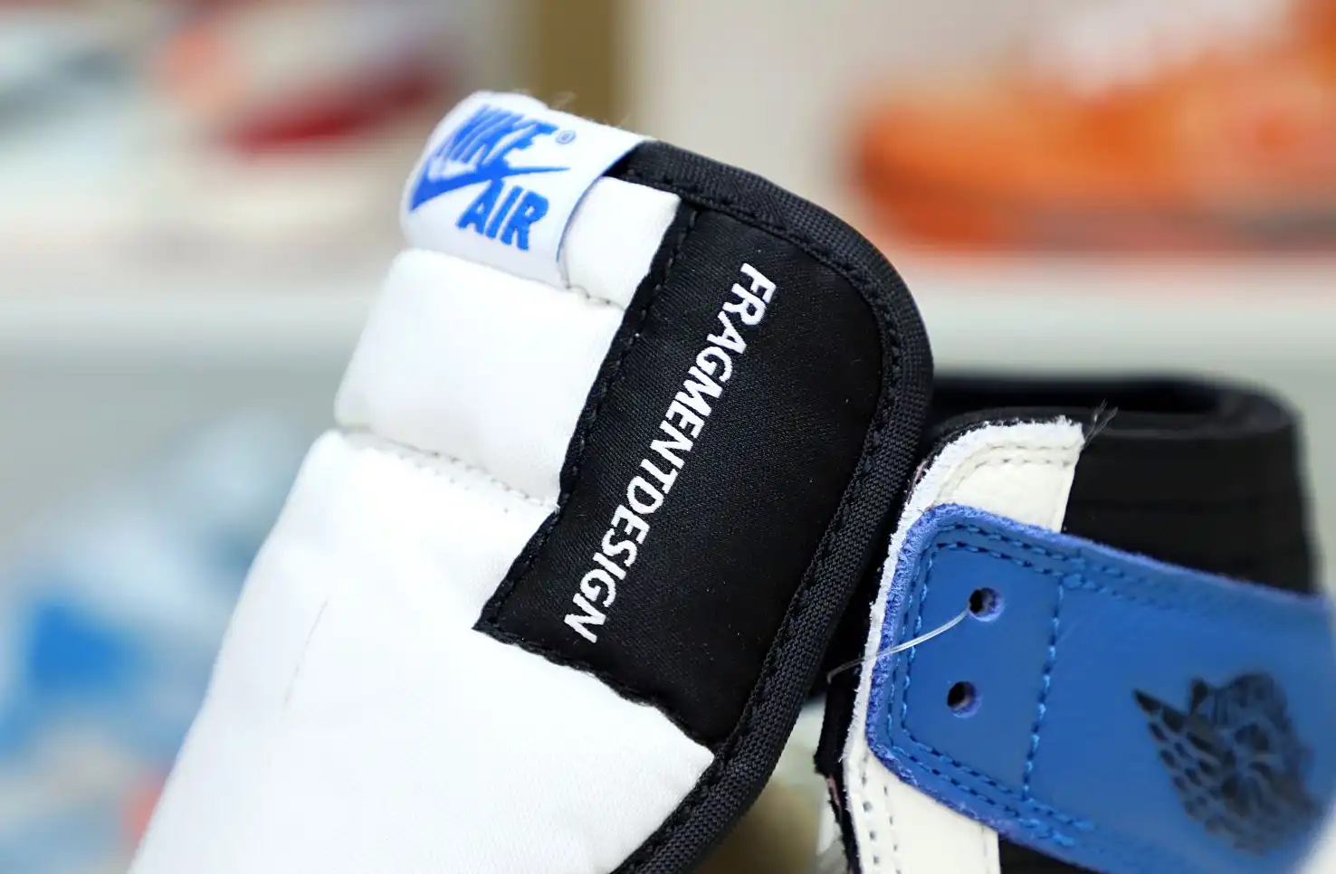 FRAGMENT DESIGN X TRAVIS SCOTT X AIR JORDAN 1 RETRO HIGH