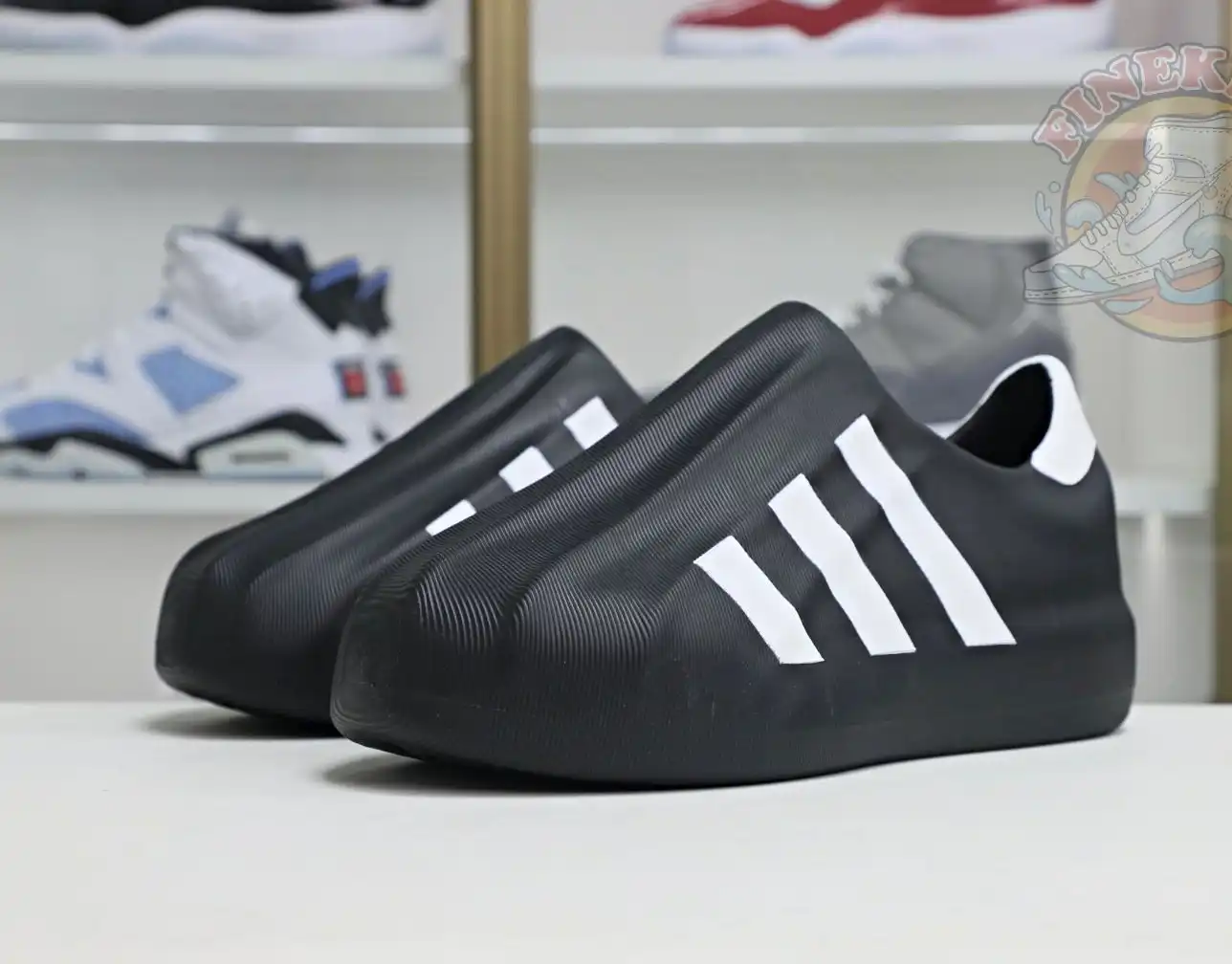 hype Adidas originals  AdiFOM  Superstar